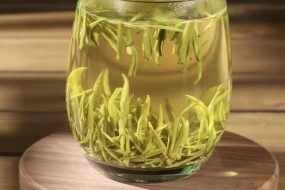 সিলভার নিডল চা (Silver Needle Tea) 100g